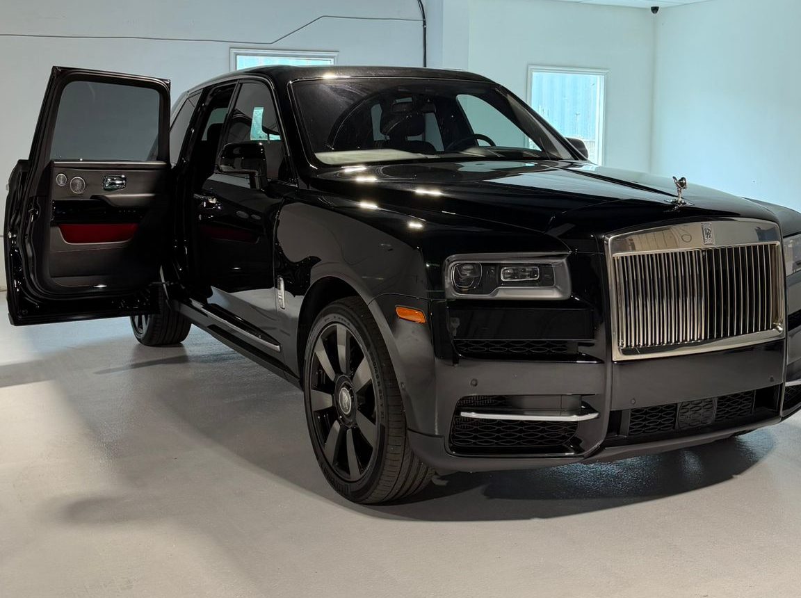 Rolls-Royce Cullinan: FFGR Canada prestige chauffeured fleet